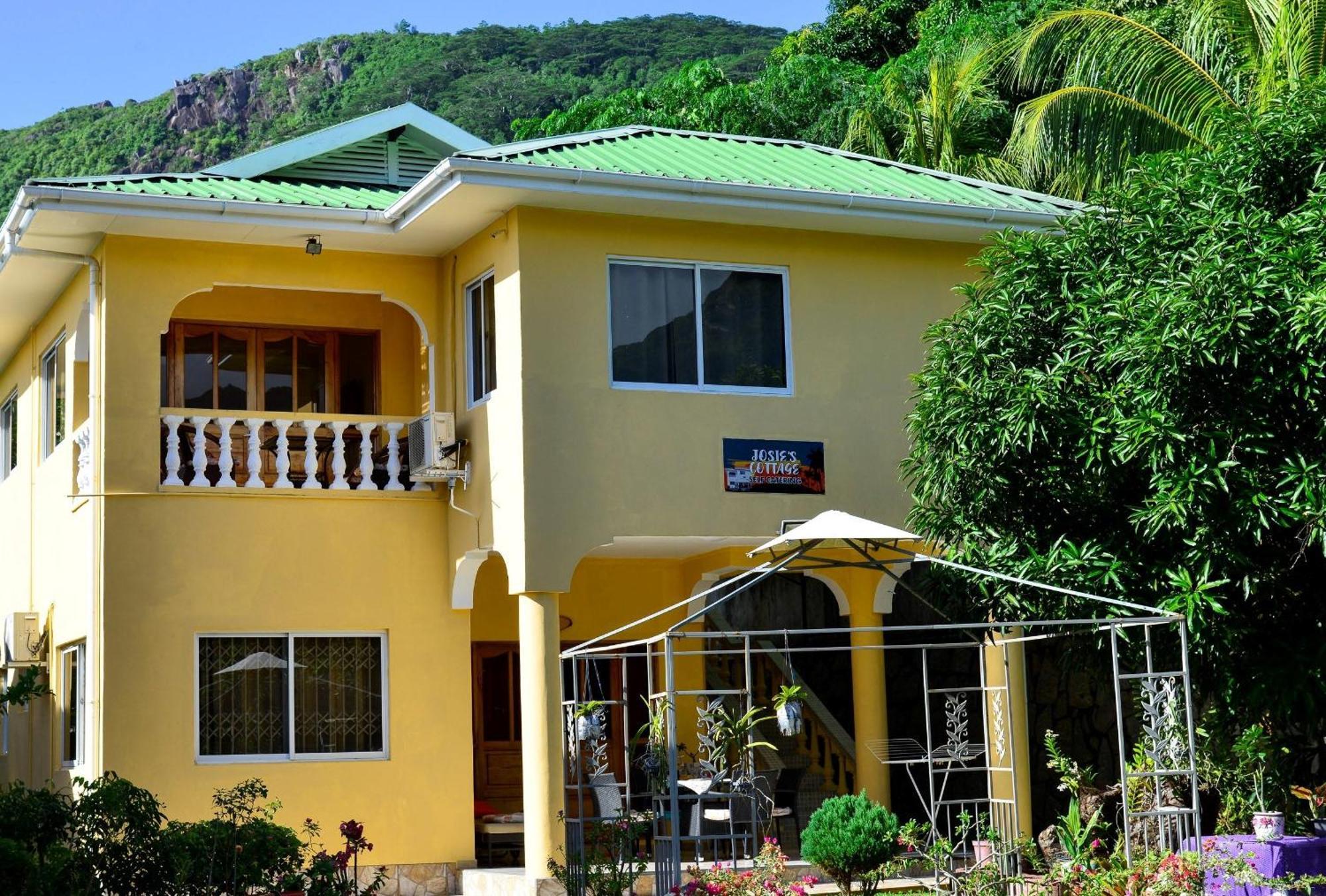 Josies Cottage Beau Vallon  Exterior photo